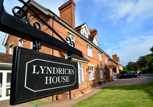 Lyndricks House Hotel Ascot  Esterno foto